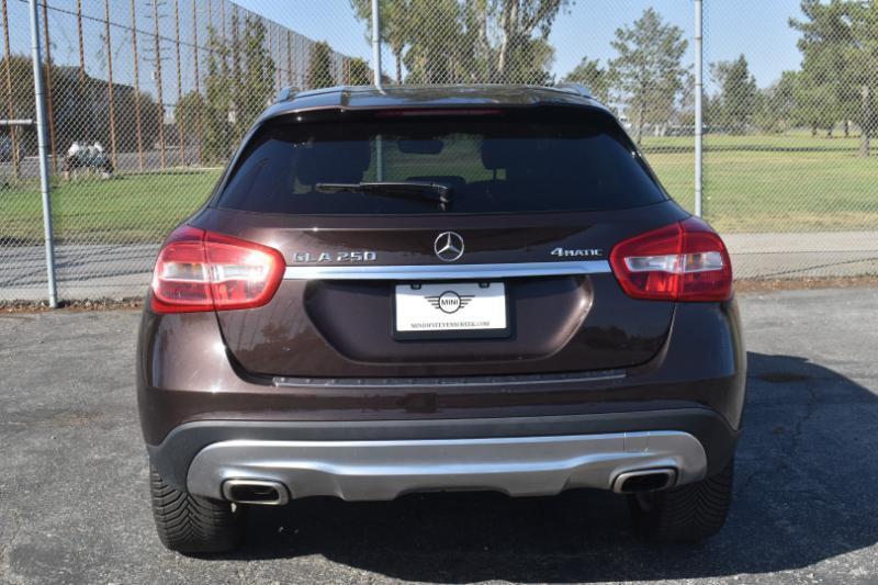 Mercedes-Benz GLA-Class GLA250 4MATIC 2015