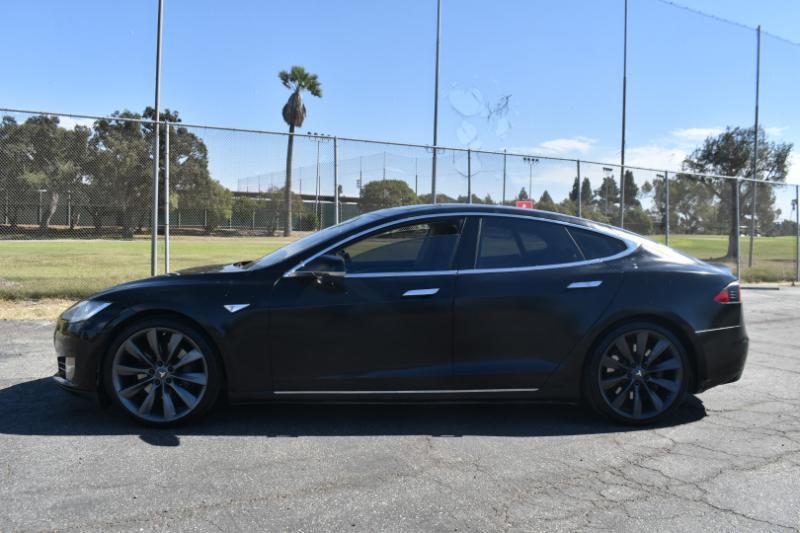 Tesla Model S 85 2013