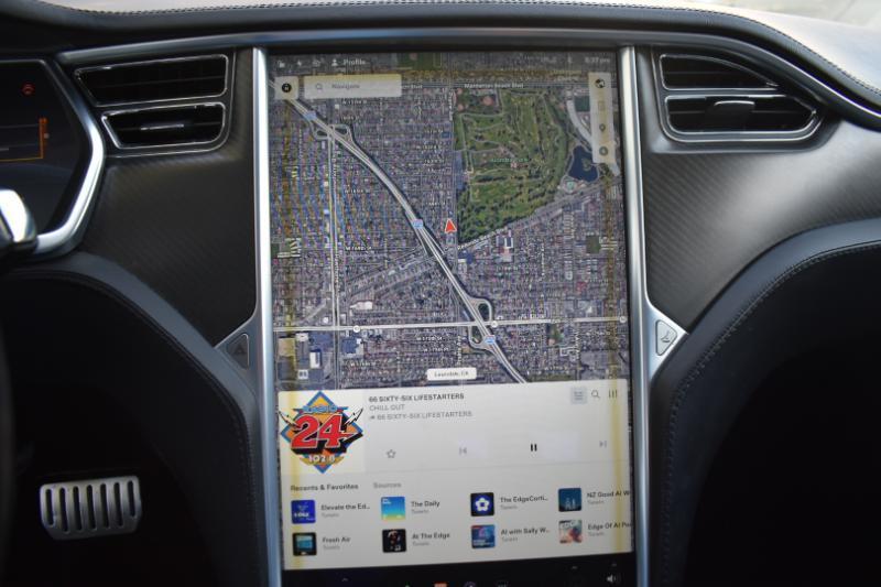 Tesla Model S 85 2013