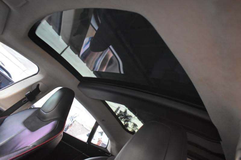 Tesla Model S 85 2013