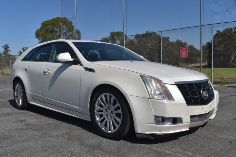 Cadillac CTS Sport Wagon 3.6L Premium w/Navi 2010
