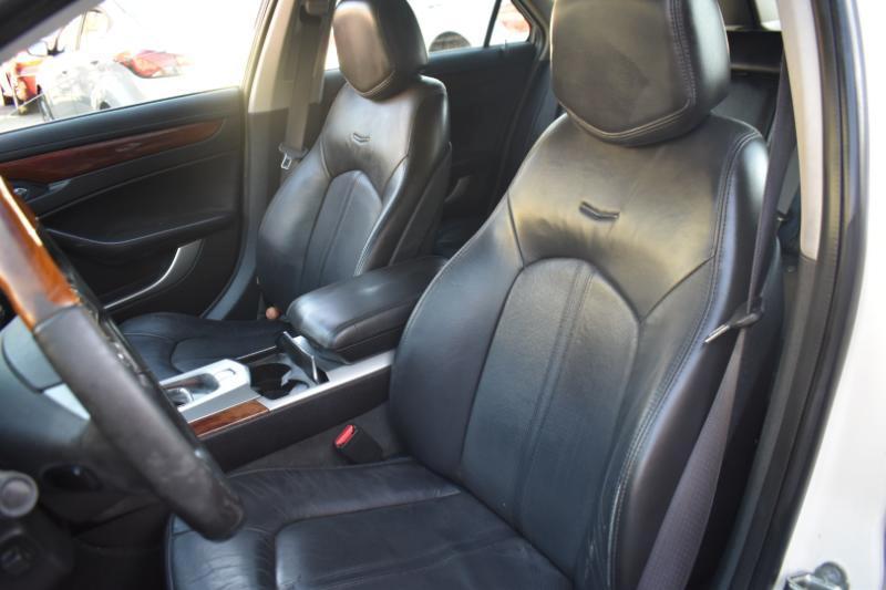Cadillac CTS Sport Wagon 3.6L Premium w/Navi 2010