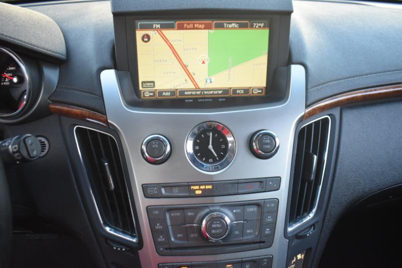 Cadillac CTS Sport Wagon 3.6L Premium w/Navi 2010