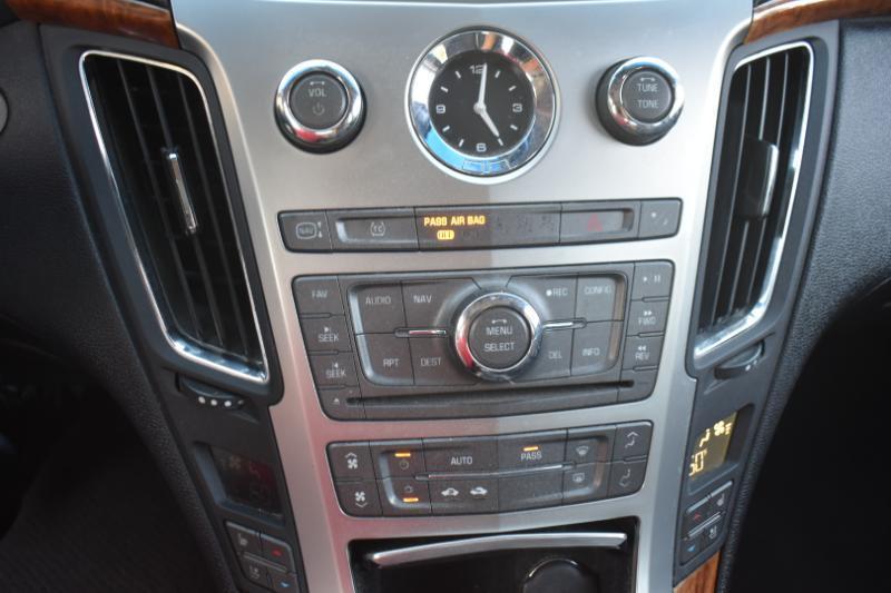 Cadillac CTS Sport Wagon 3.6L Premium w/Navi 2010