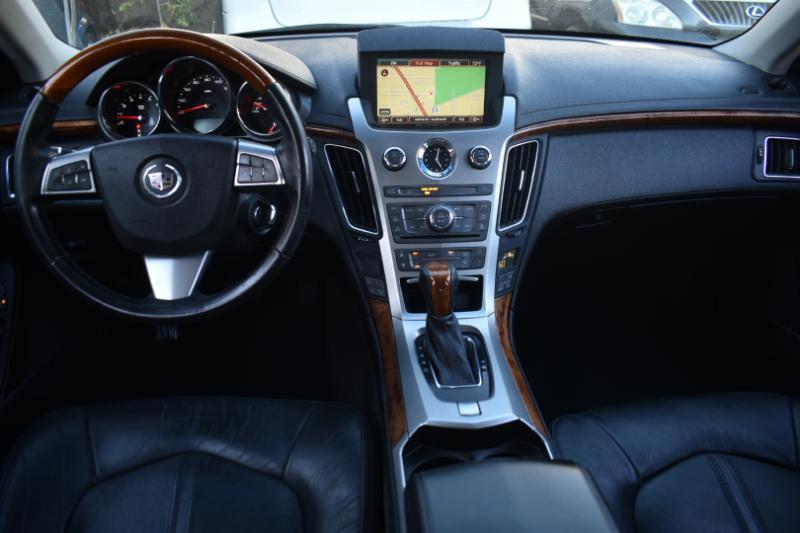 Cadillac CTS Sport Wagon 3.6L Premium w/Navi 2010