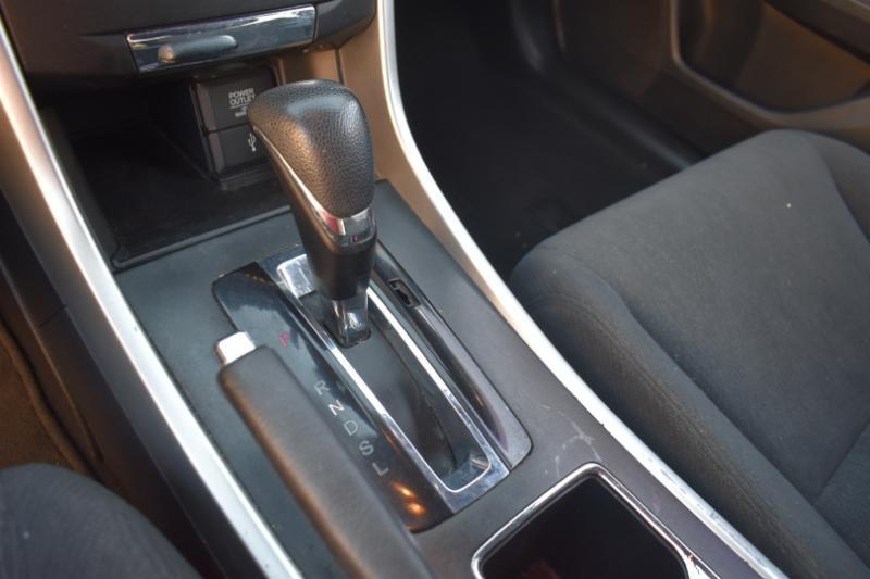 Honda Accord EX Sedan CVT 2014
