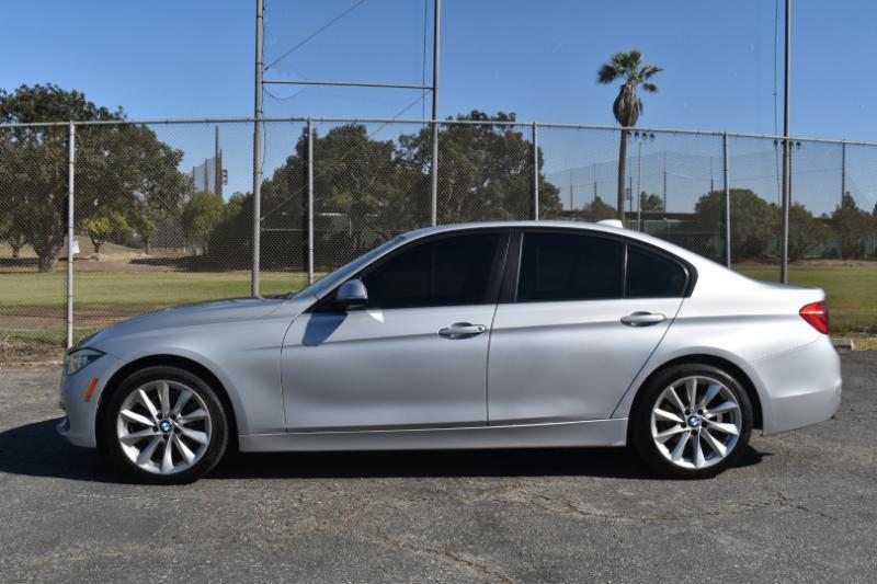 BMW 3-Series 320i Sedan 2018