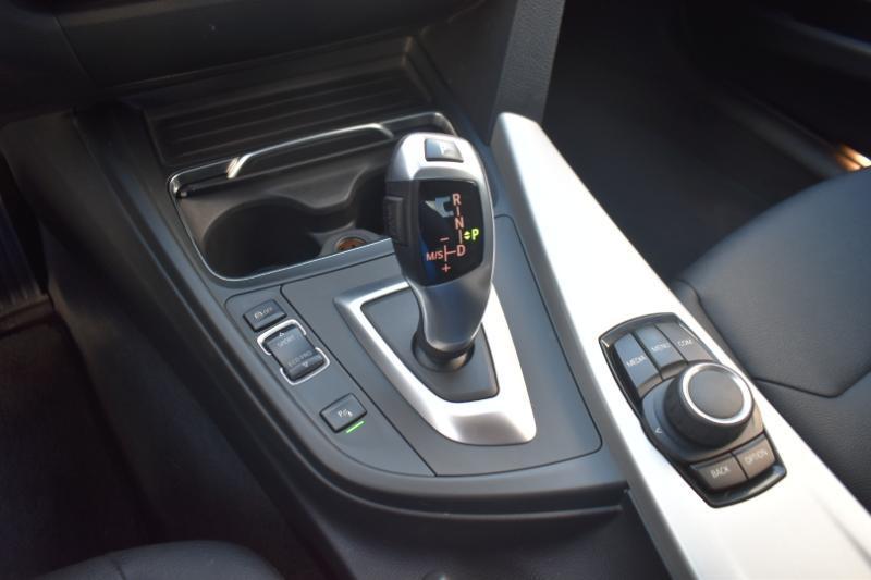 BMW 3-Series 320i Sedan 2018