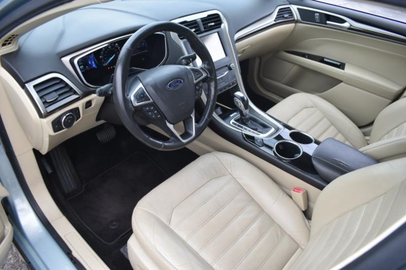 Ford Fusion Hybrid SE 2013