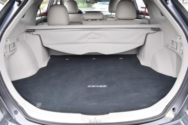 Toyota Venza LE I4 FWD 2013
