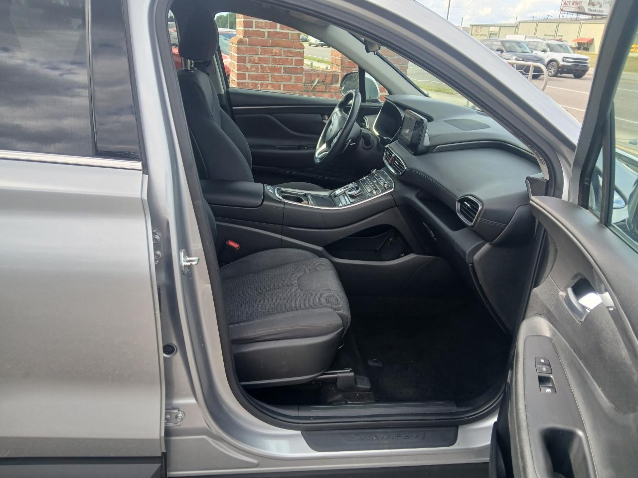 Hyundai Santa Fe SEL 2023