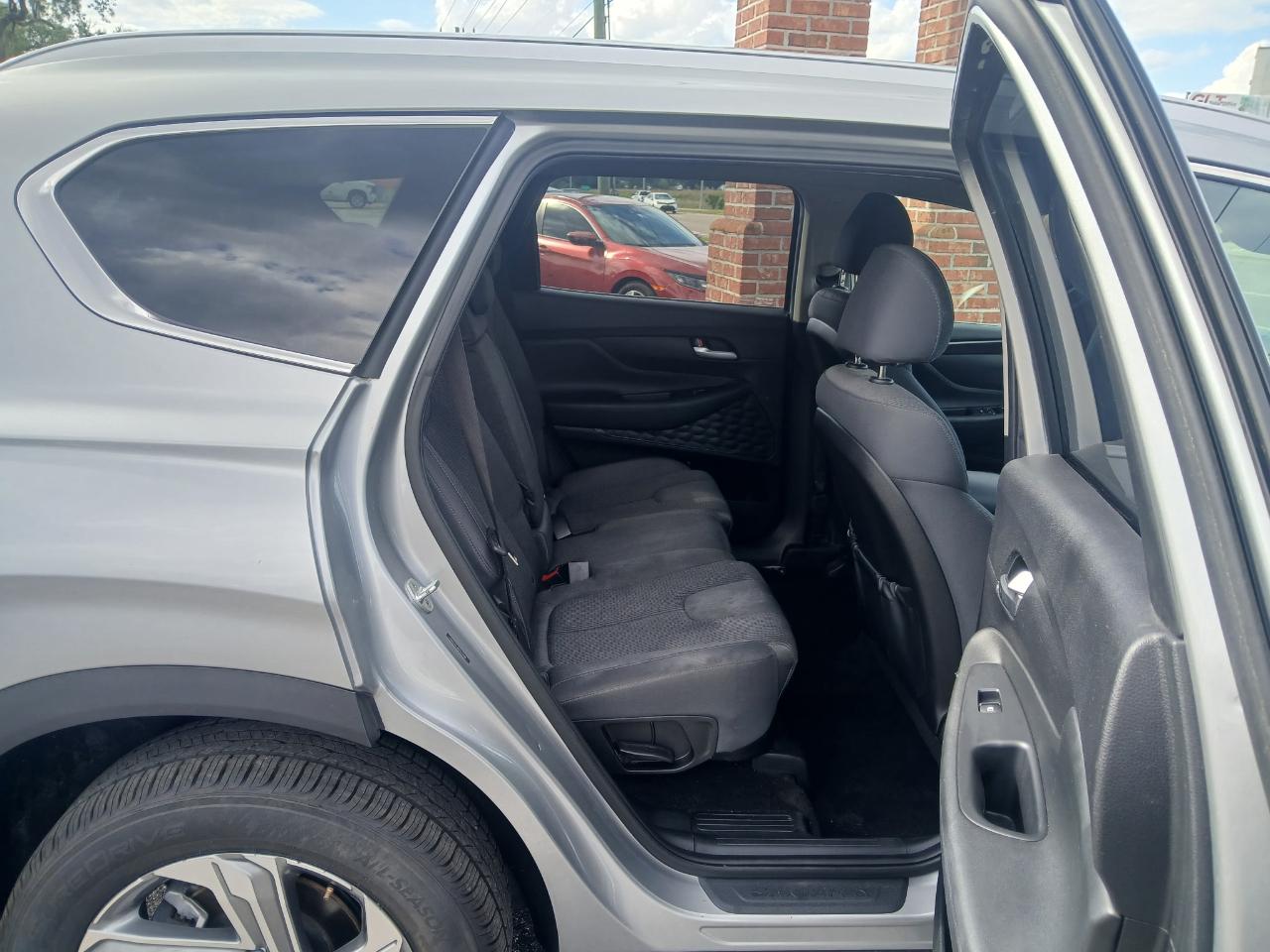 Hyundai Santa Fe SEL 2023