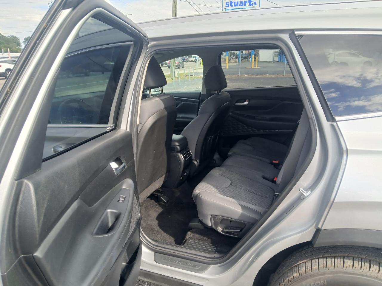Hyundai Santa Fe SEL 2023
