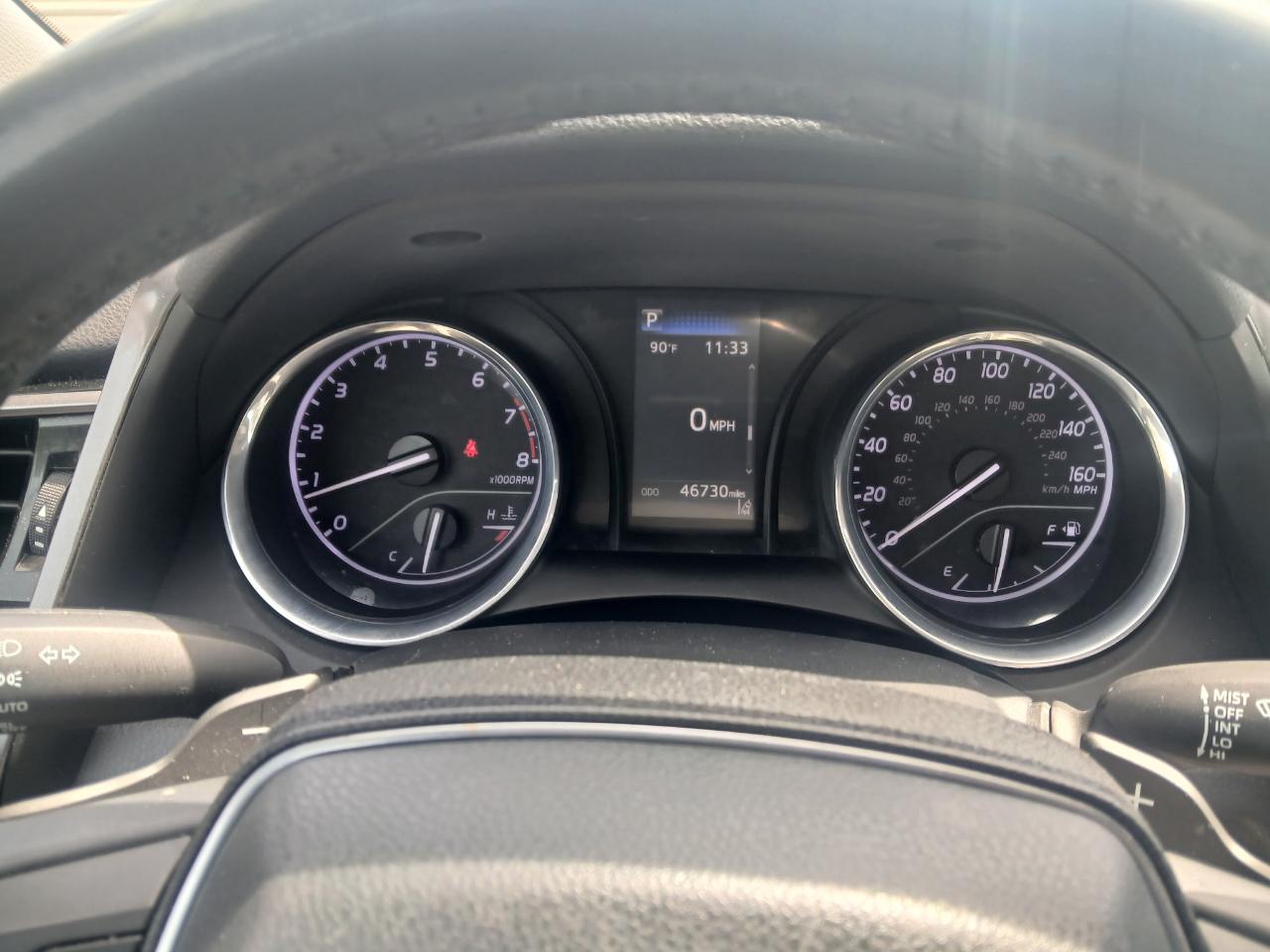 Toyota Camry SE 2020