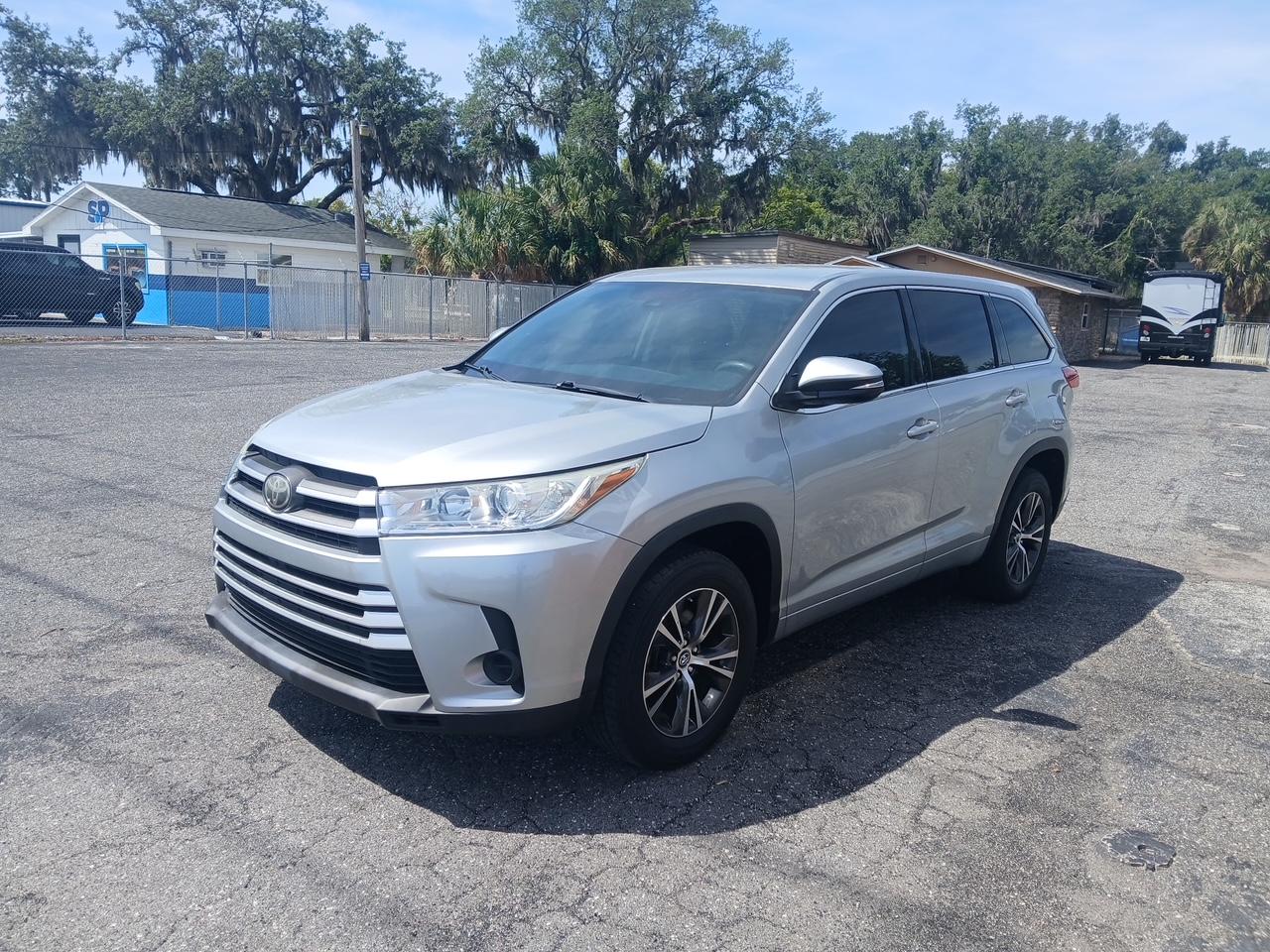 Toyota Highlander LE FWD I4 2018