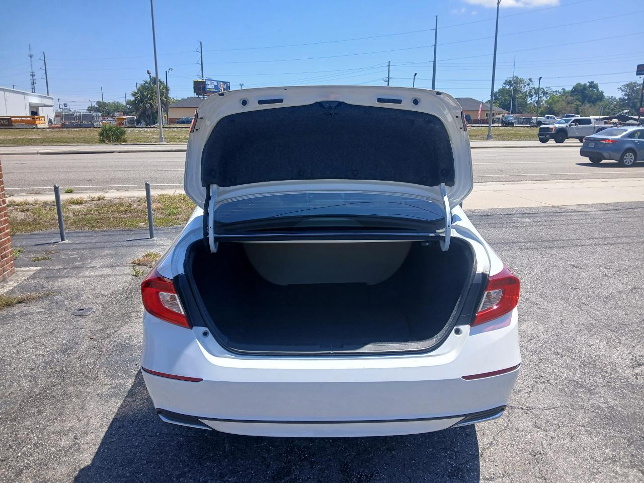 Honda Accord LX CVT 2021