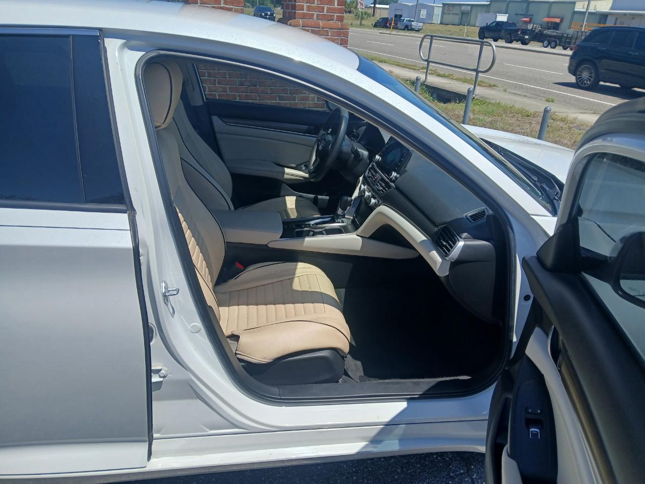 Honda Accord LX CVT 2021