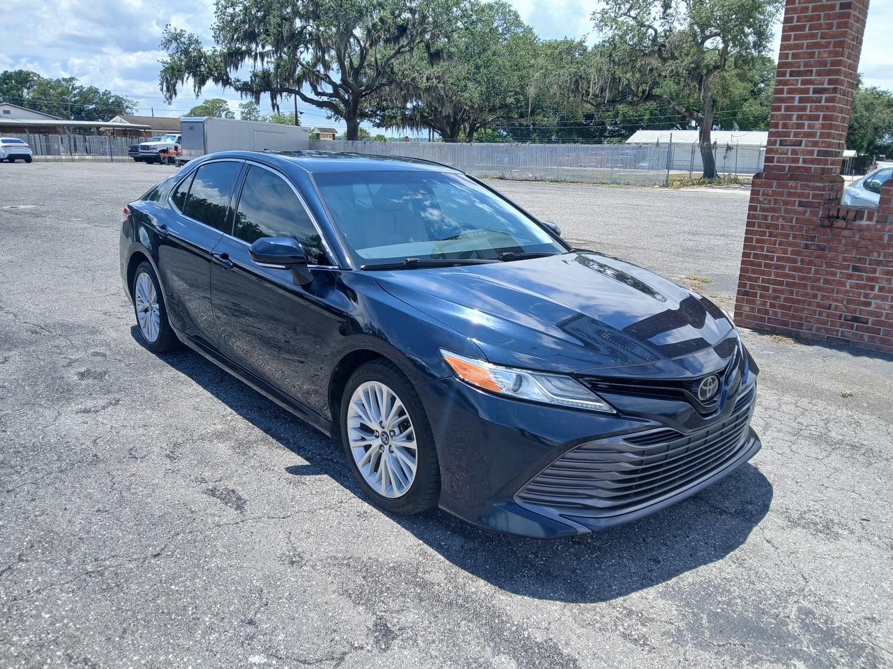 Toyota Camry XLE 2020