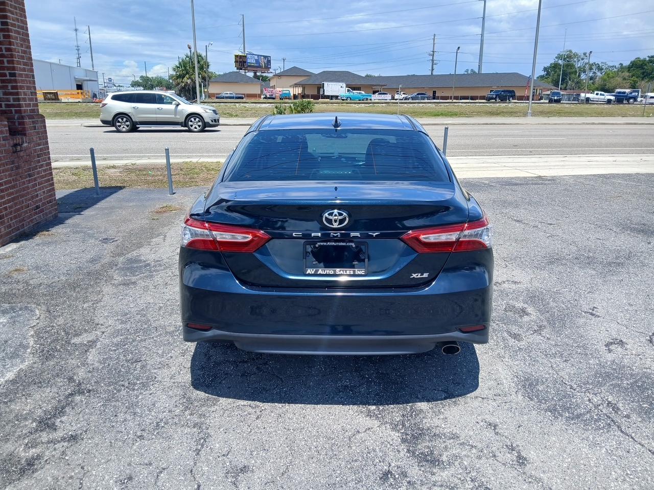 Toyota Camry XLE 2020