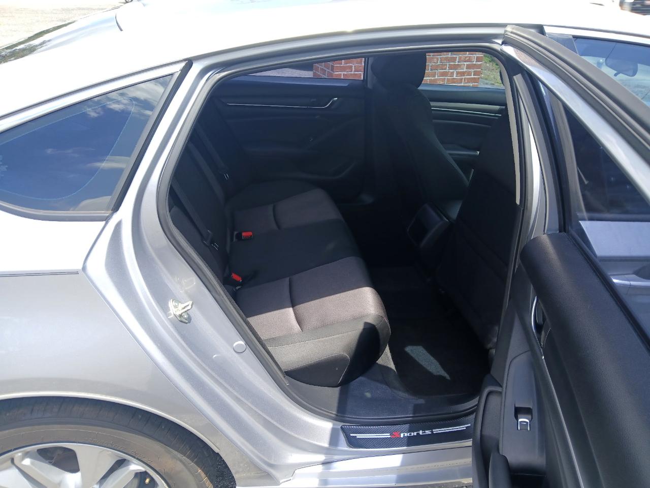 Honda Accord LX CVT 2020
