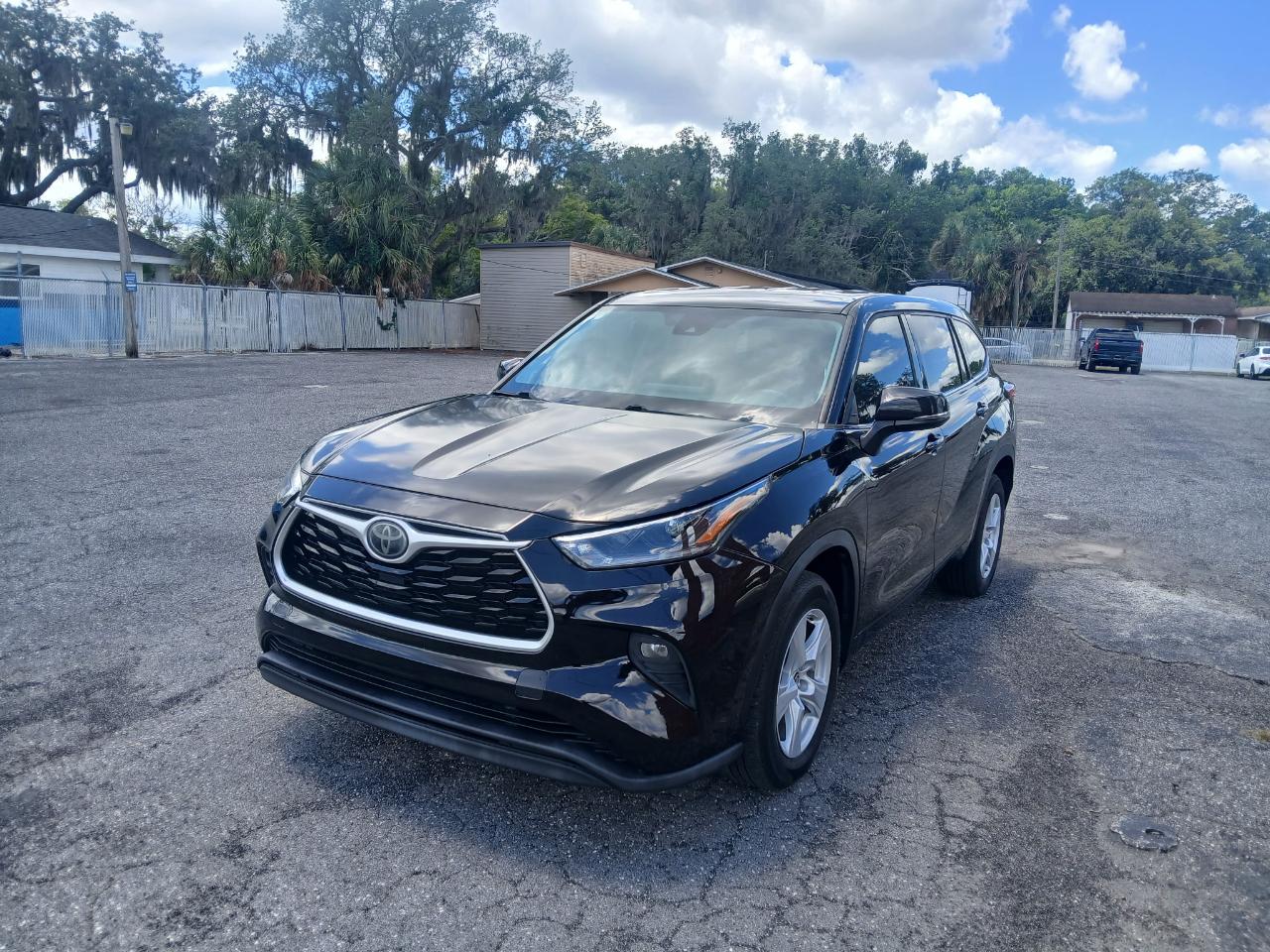 Toyota Highlander L 2021