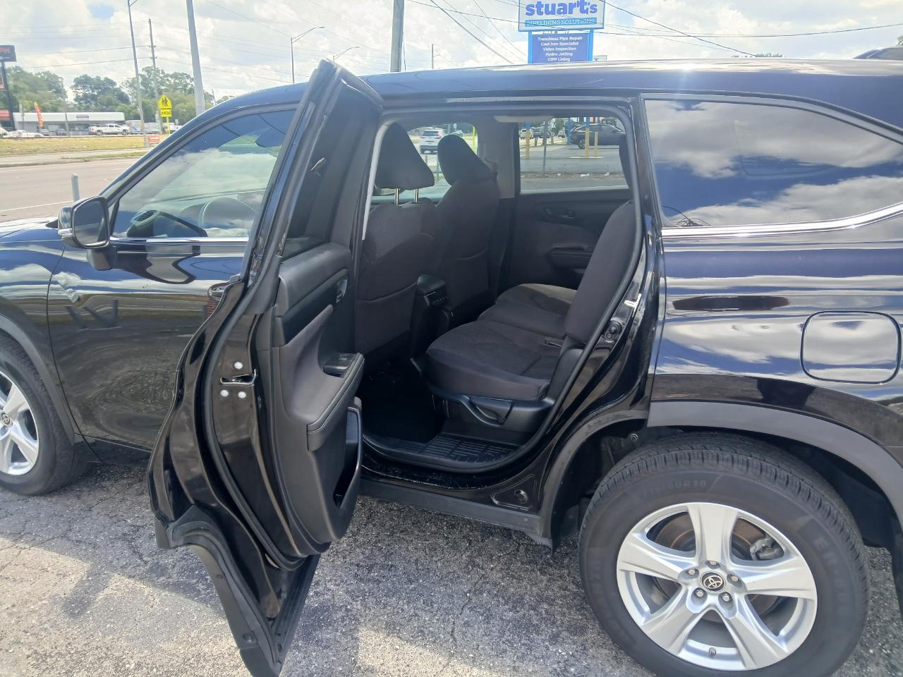 Toyota Highlander L 2021