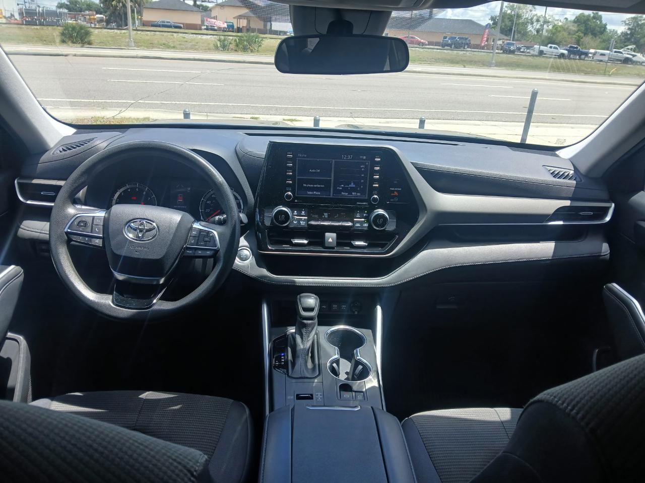 Toyota Highlander L 2021