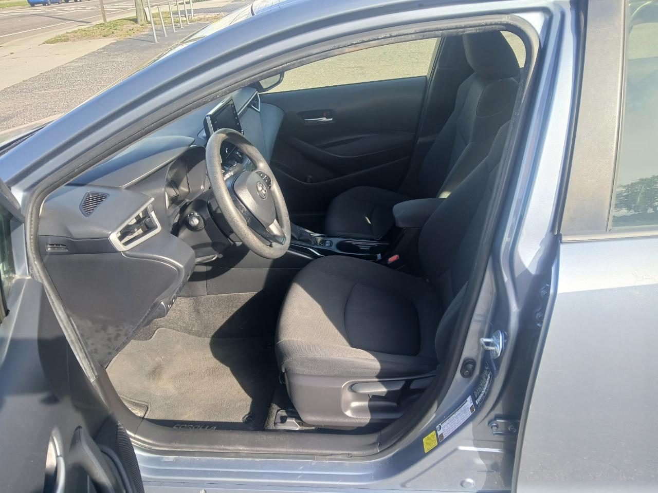 Toyota Corolla LE 2021