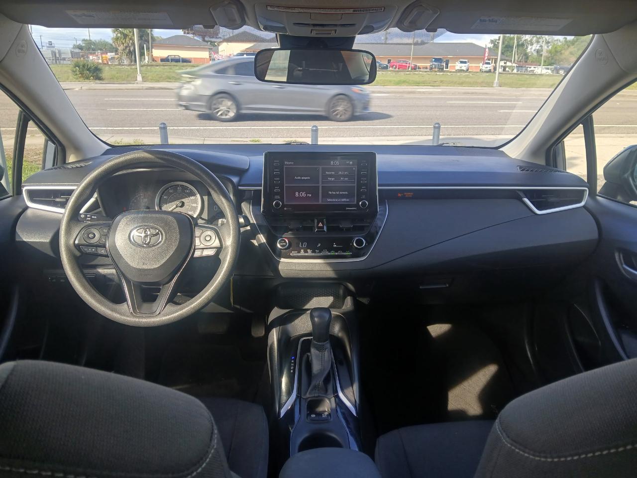 Toyota Corolla LE 2021
