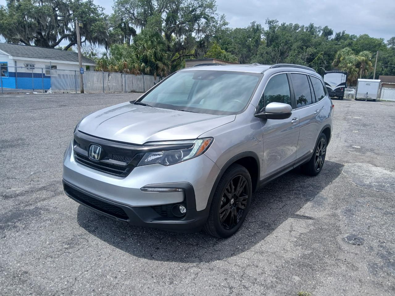 2021 Honda Pilot SE 2WD's photo