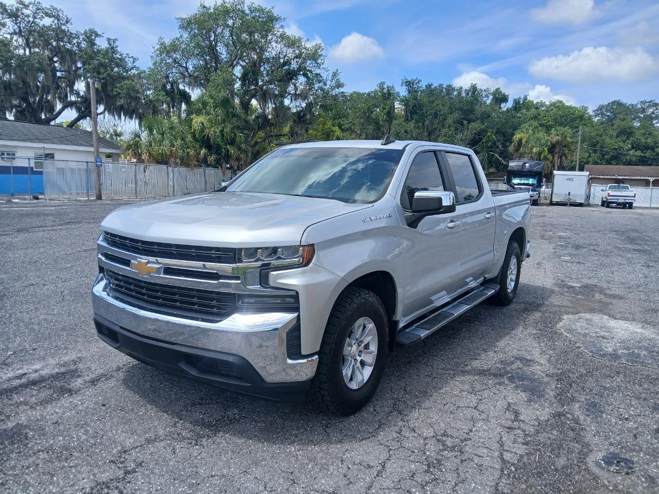 Chevrolet Silverado 1500 LT Crew Cab 2WD 2019