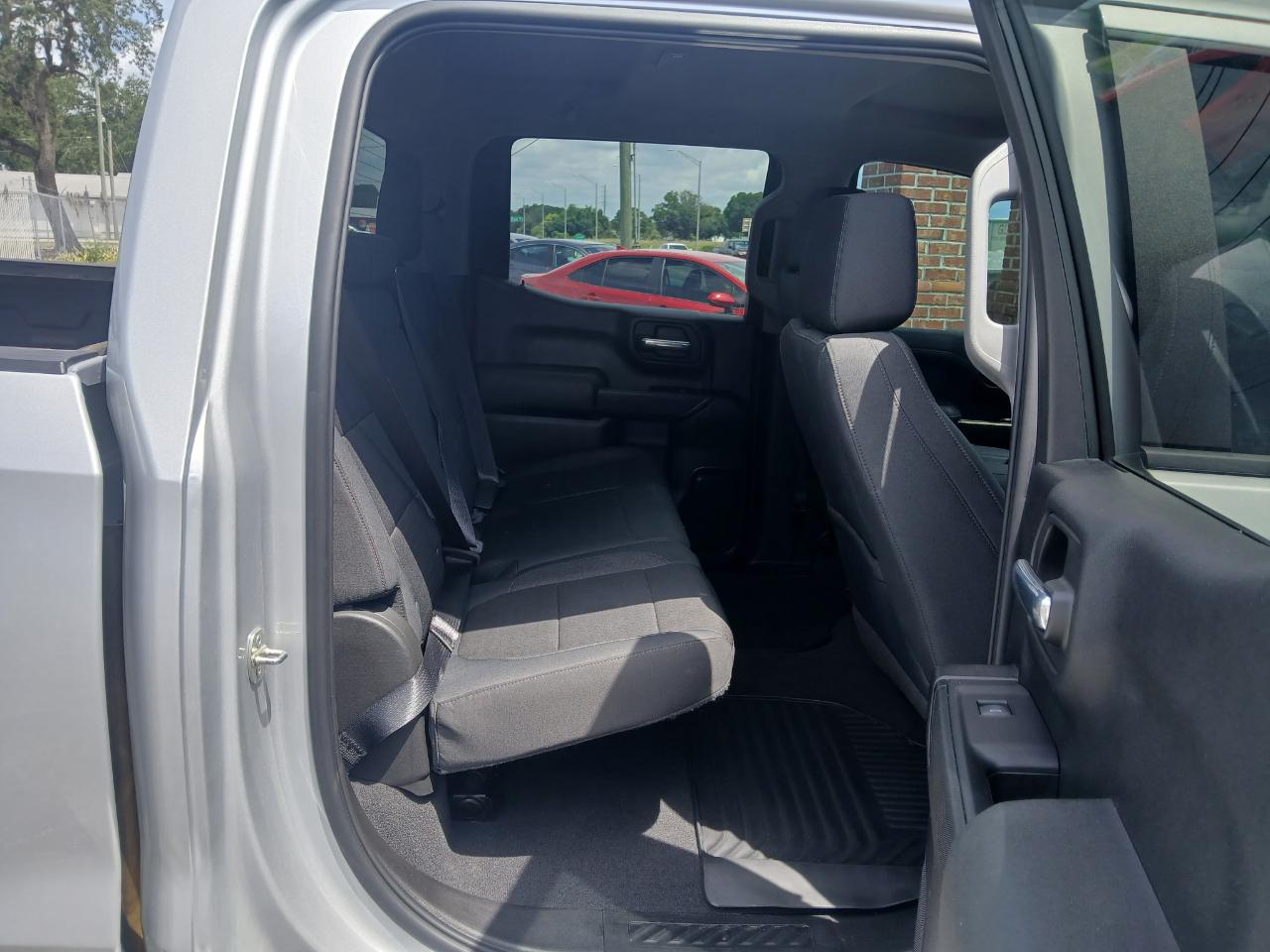 Chevrolet Silverado 1500 LT Crew Cab 2WD 2019