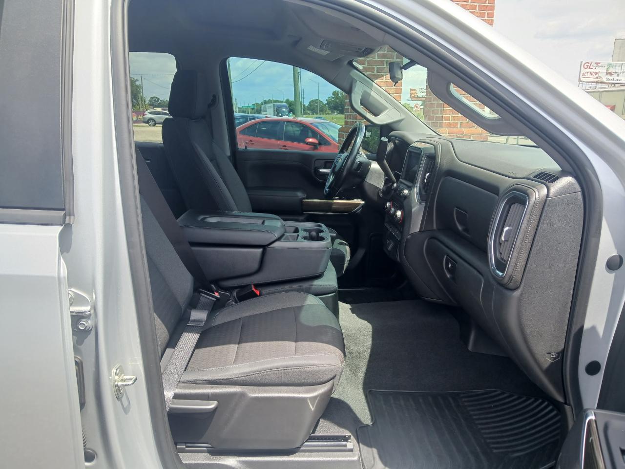 Chevrolet Silverado 1500 LT Crew Cab 2WD 2019