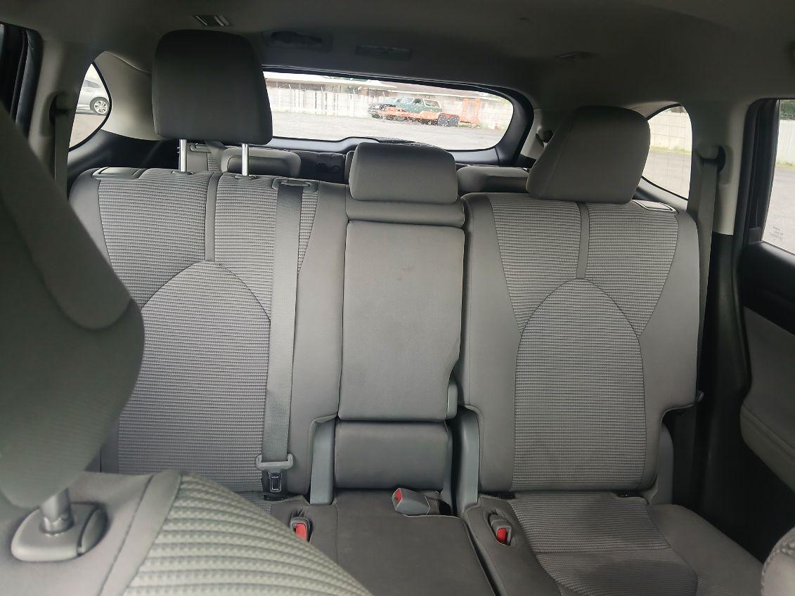 Toyota Highlander LE FWD V6 2022