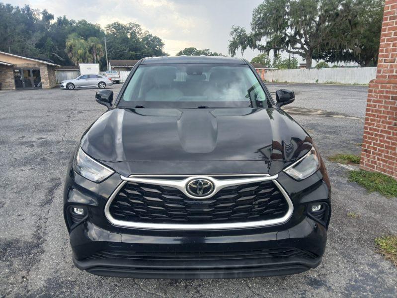 Toyota Highlander LE FWD V6 2022