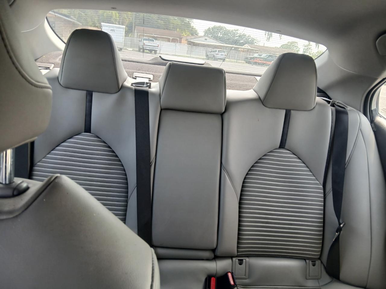 Toyota Camry SE 2021