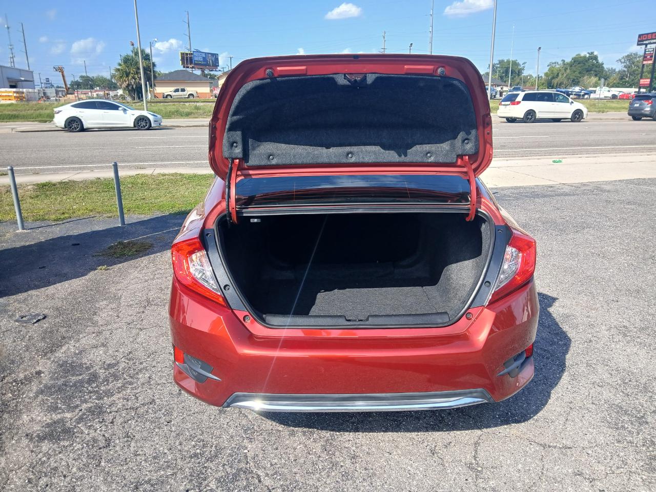Honda Civic LX Honda Sensing Sedan CVT 2020