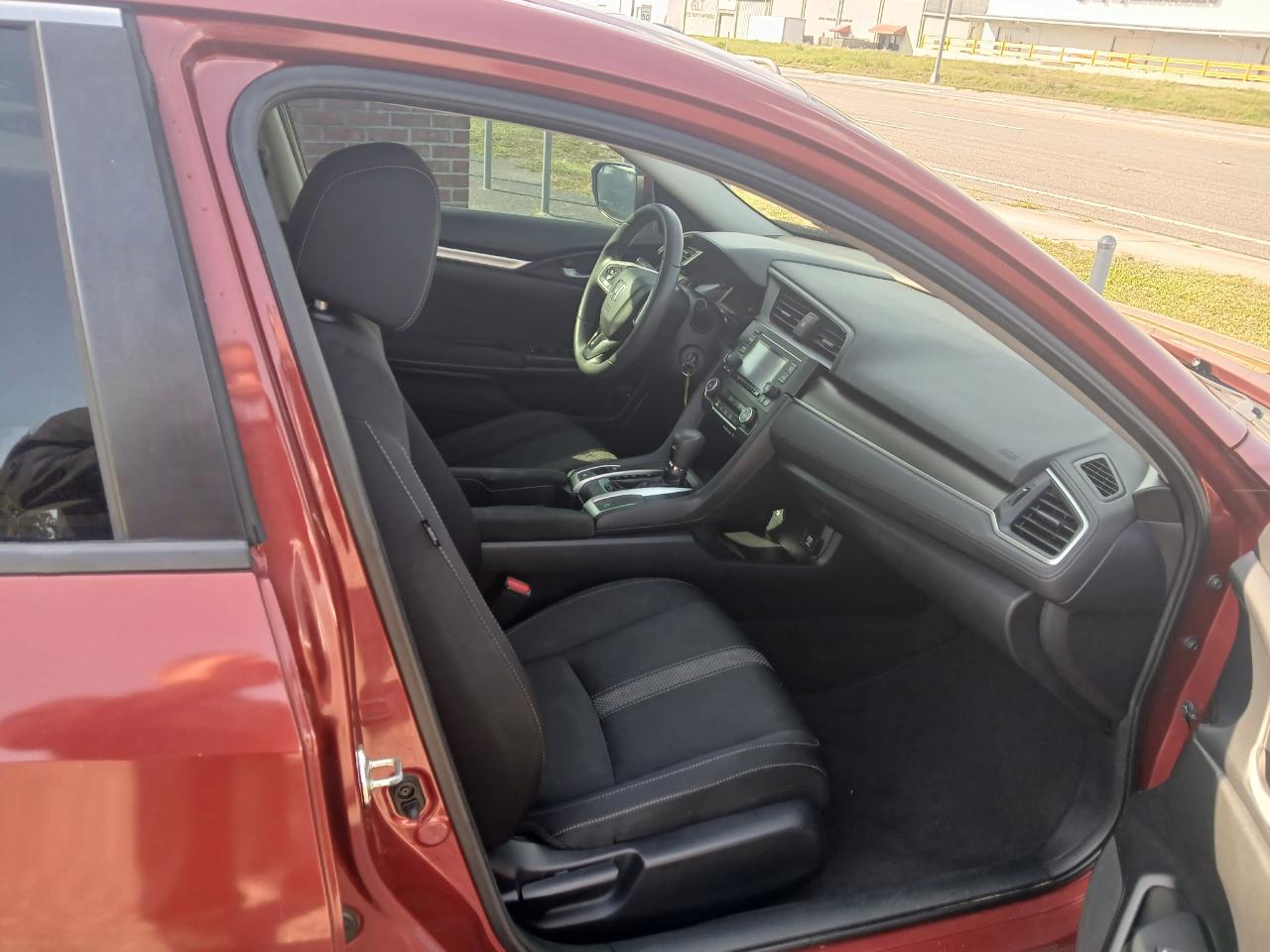 Honda Civic LX Honda Sensing Sedan CVT 2020
