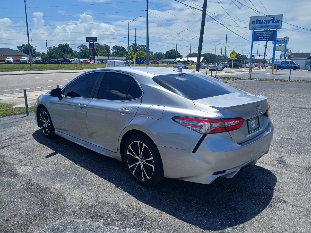 Toyota Camry SE 2019