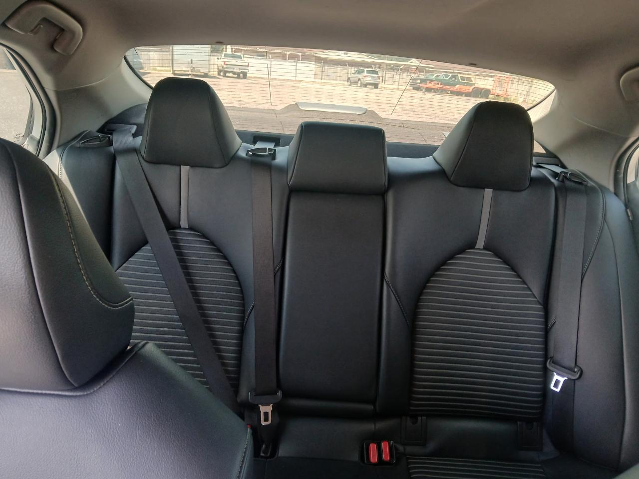 Toyota Camry SE 2019