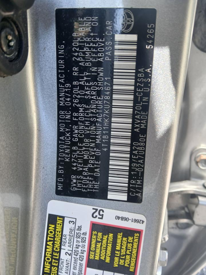 Toyota Camry SE 2019