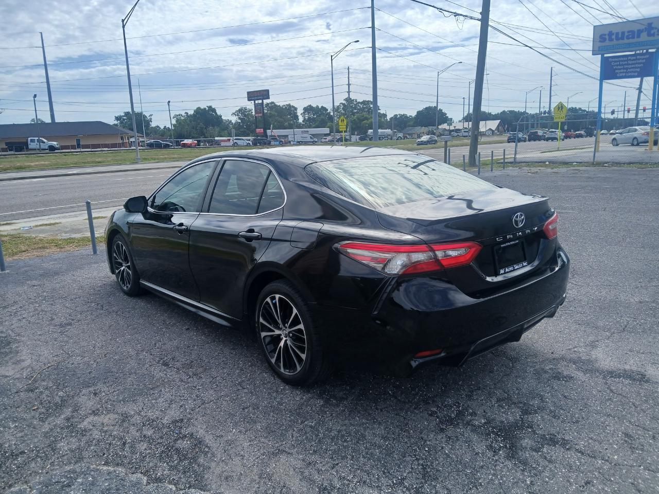 Toyota Camry LE 2018