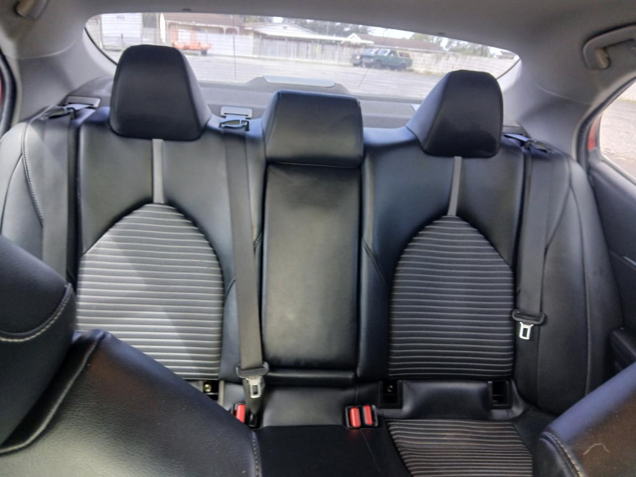 Toyota Camry SE 2020