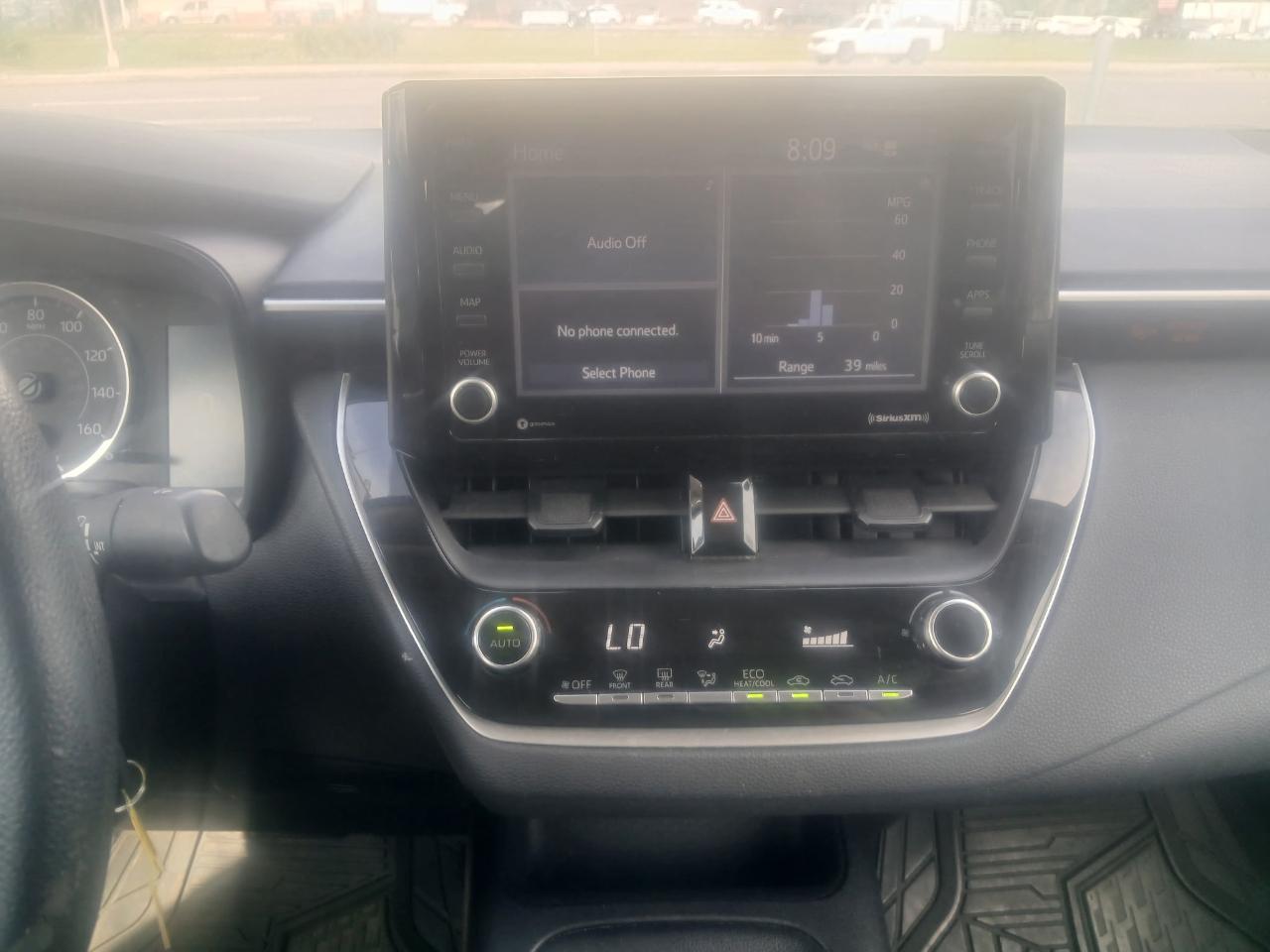 Toyota Corolla LE 2022
