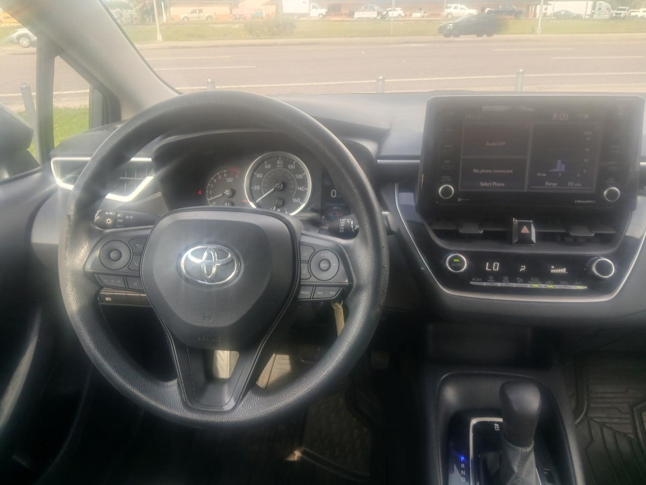 Toyota Corolla LE 2022