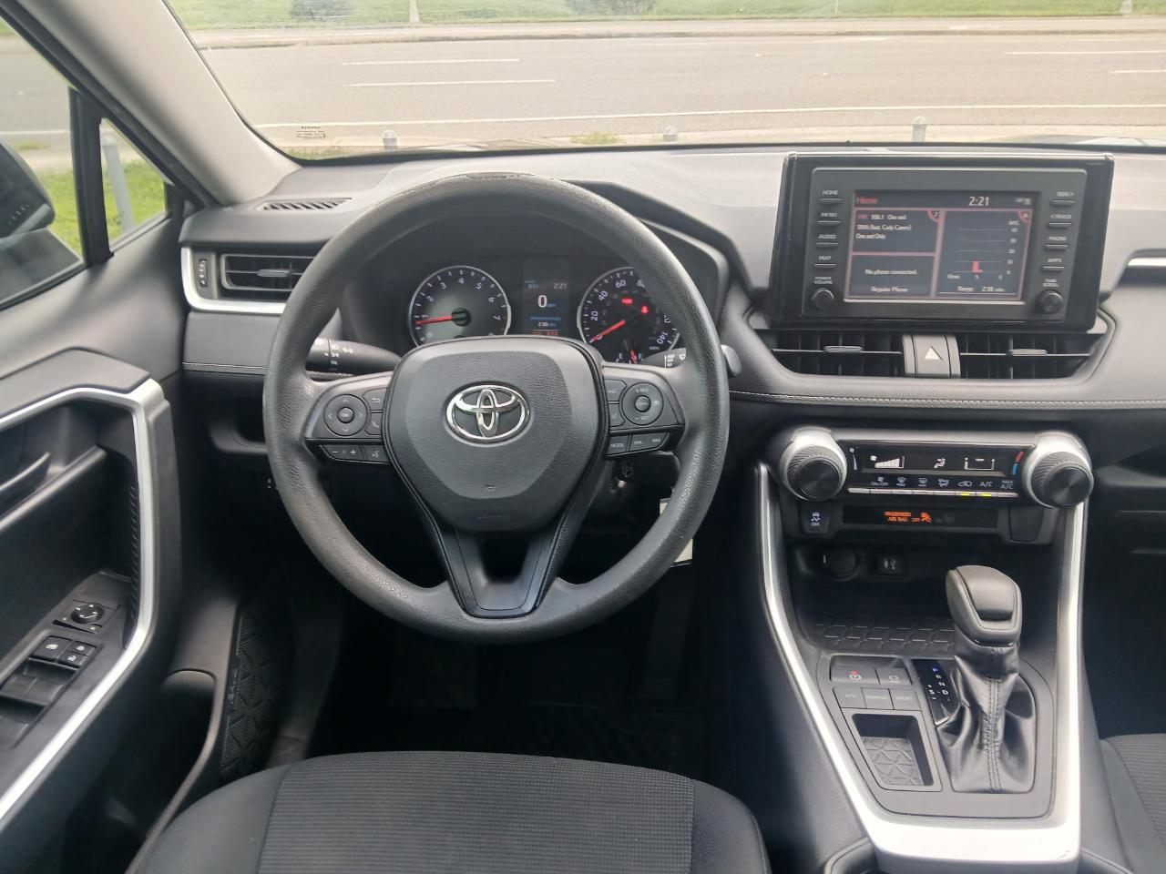 Toyota RAV4 LE 2019