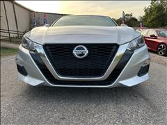 2020 Nissan Altima 