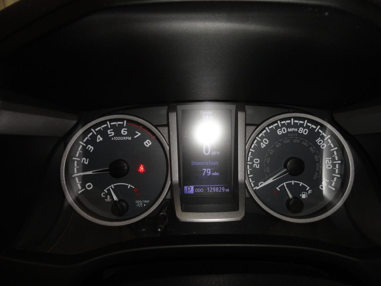 Toyota Tacoma SR5 Double Cab 5' Bed V6 4x2 AT (Natl) 2017