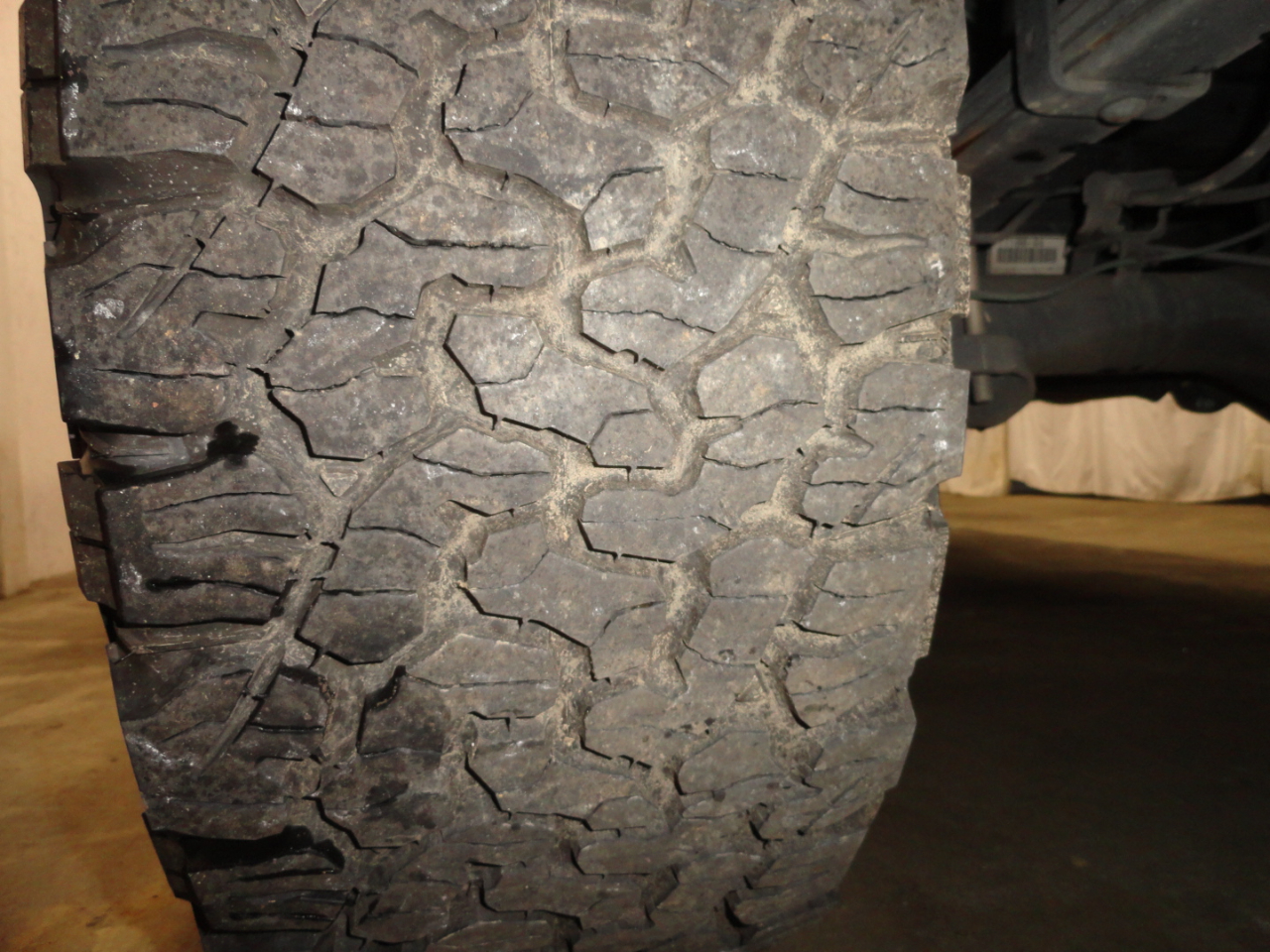 Toyota Tacoma SR5 Double Cab 5' Bed V6 4x2 AT (Natl) 2017