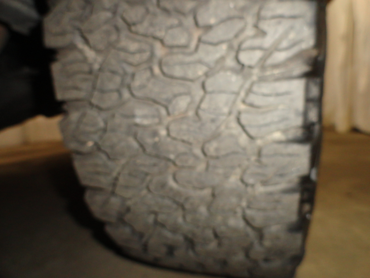 Toyota Tacoma SR5 Double Cab 5' Bed V6 4x2 AT (Natl) 2017